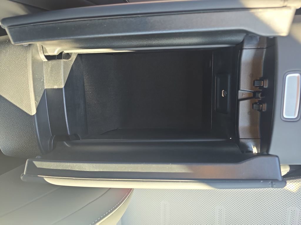 New 2026 Mercedes-Benz E 53 AMG e 4MATIC Sedan image 26