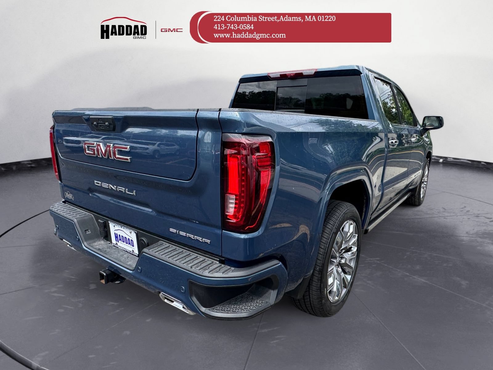 Used 2026 GMC Sierra 1500 Denali w/ Denali Reserve Package AWD/4WD image 4