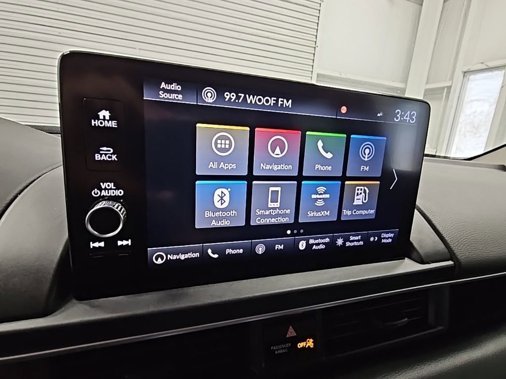 Used 2023 Honda Pilot Touring image 14