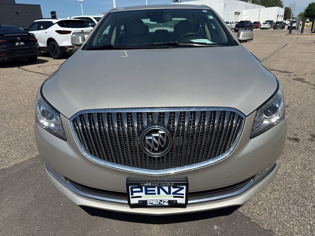 Used 2014 Buick LaCrosse Leather w/ Driver Confidence Package FWD image 2