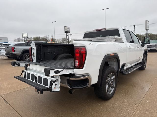 Used 2025 GMC Sierra 2500 SLE w/ SLE Value Package; image 5