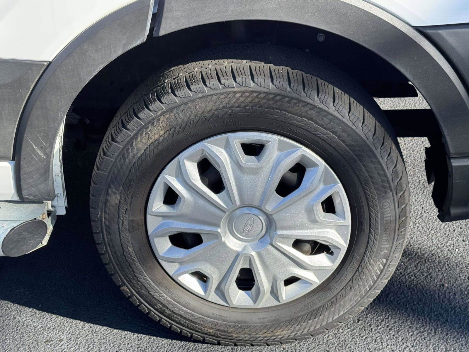 Used 2024 Ford Transit 250 Low Roof w/ Exterior Upgrade Package image 7