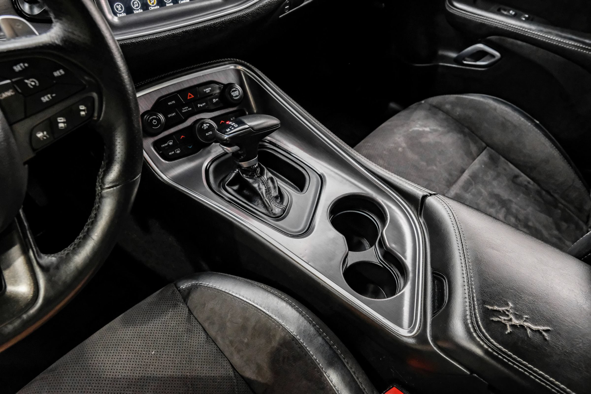 Used 2017 Dodge Challenger R/T Scat Pack RWD image 26