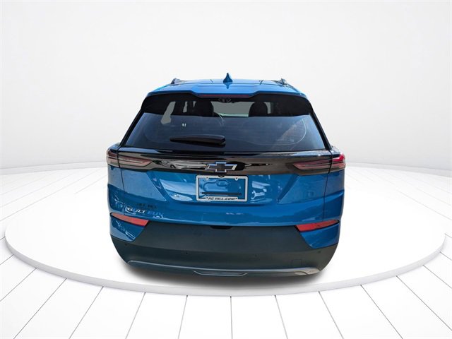 Used 2023 Chevrolet Bolt EUV Premier w/ Sun & Sound Package image 5