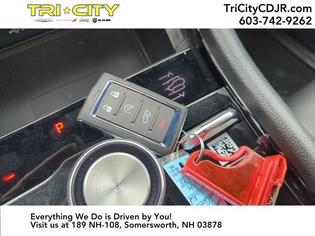 New 2025 Jeep Grand Cherokee L Overland w/ Luxury Tech Group IV image 20