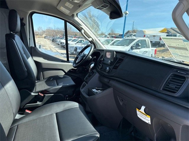 New 2025 Ford Transit 250 Low Roof image 28