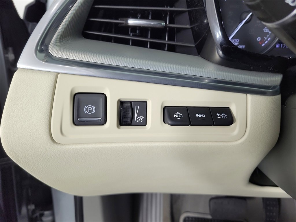 Certified 2023 Cadillac XT5 Premium Luxury w/ Technology Package image 34