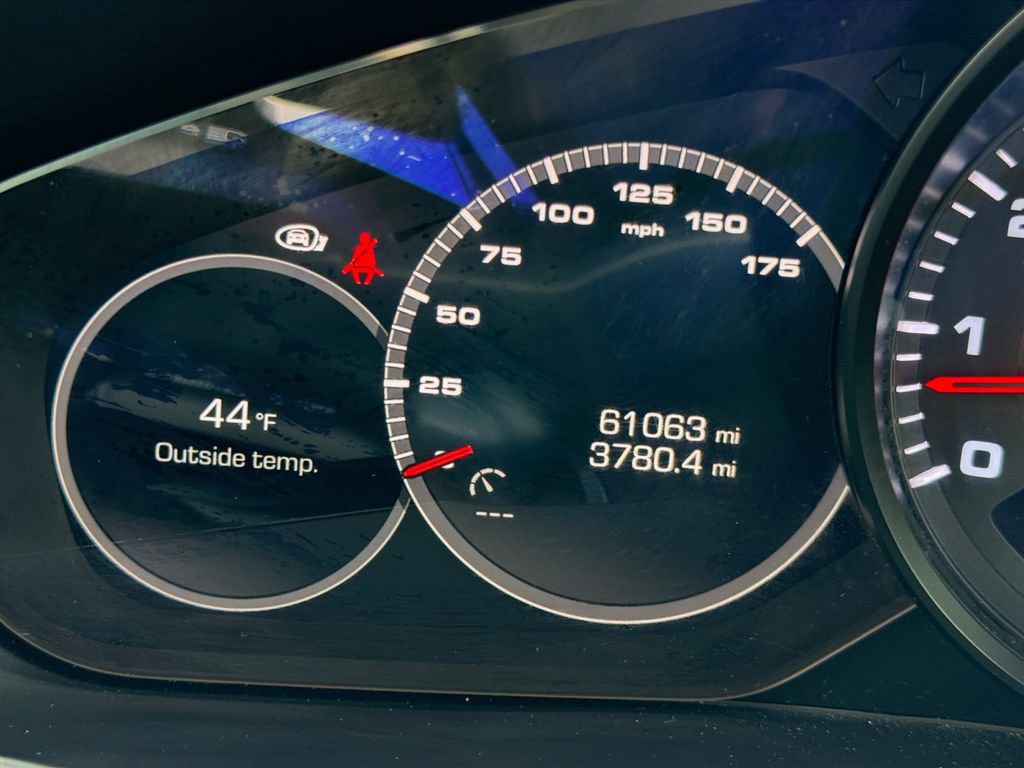 Used 2019 Porsche Cayenne image 13