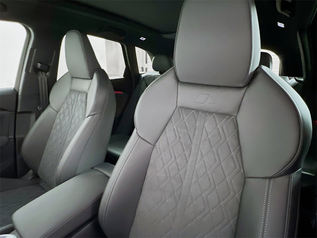 New 2025 Audi SQ5 Premium Plus image 10