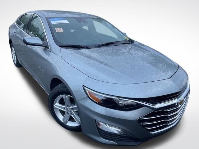 Used 2025 Chevrolet Malibu LS video 2