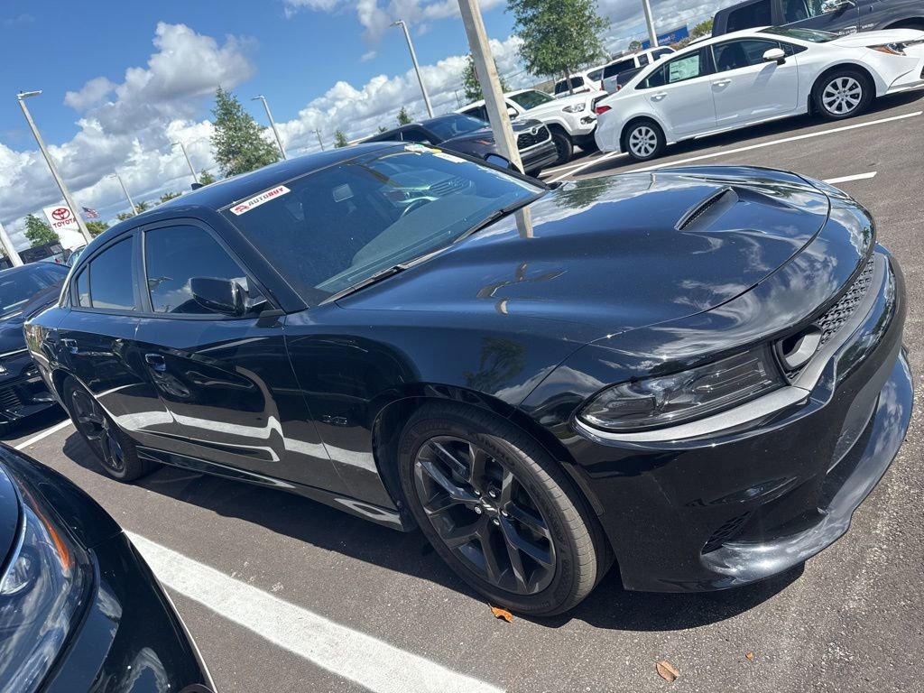 Used 2023 Dodge Charger R/T w/ Blacktop Package image 3