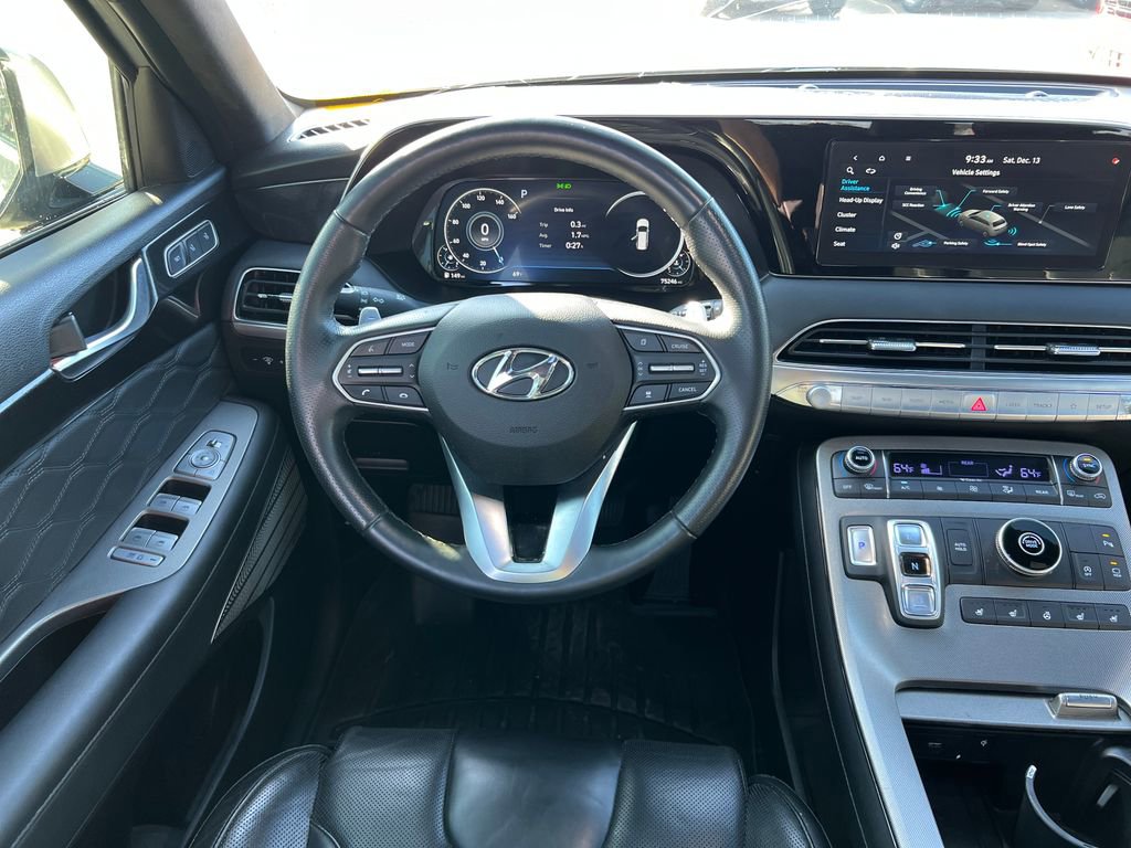 Used 2022 Hyundai Palisade Calligraphy image 15
