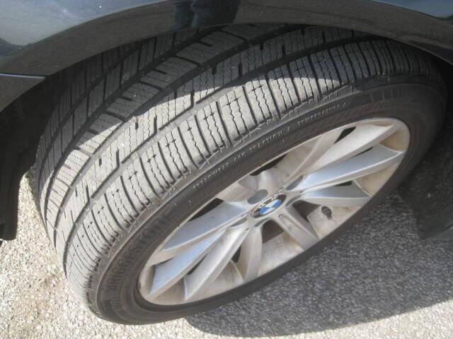 Used 2015 BMW 535i xDrive Sedan AWD/4WD image 32