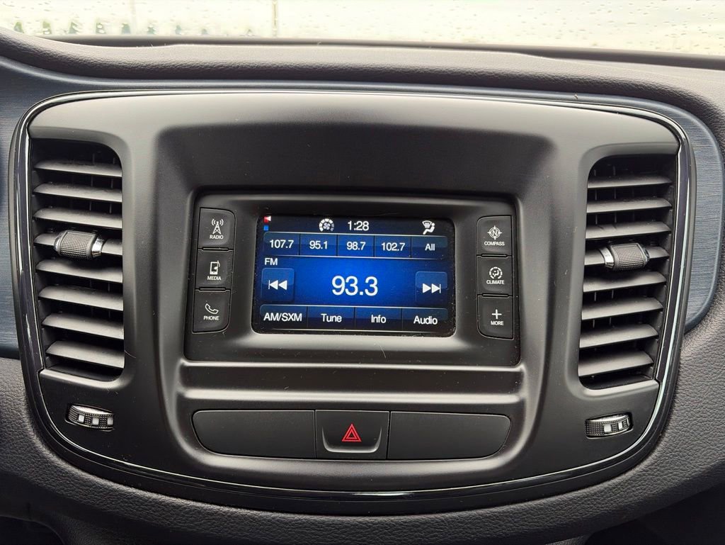Used 2016 Chrysler 200 S FWD image 6