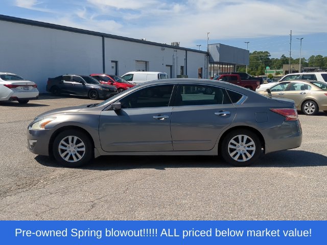 Used 2015 Nissan Altima 2.5 S w/ Power Driver Seat Package FWD image 10