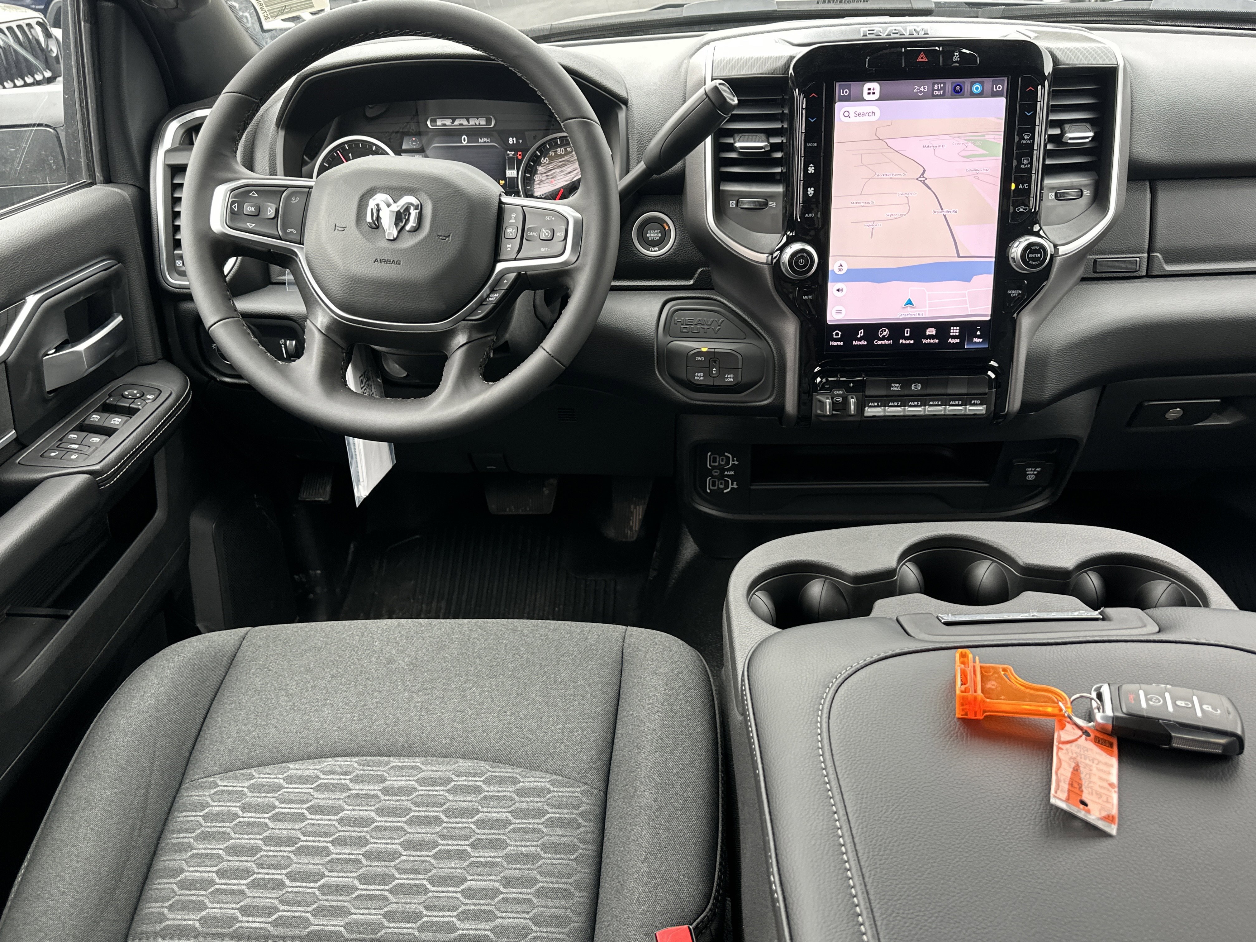 New 2026 RAM 5500 4x4 Crew Cab image 34