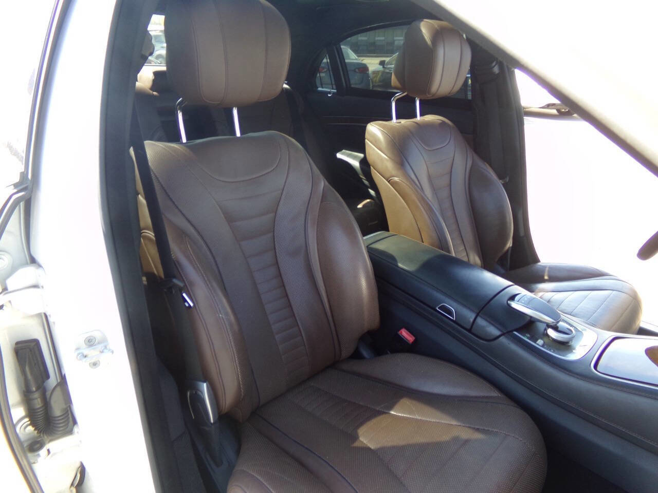 Used 2016 Mercedes-Benz S 550 4MATIC Sedan image 42