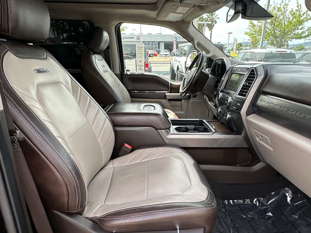 Used 2019 Ford F350 Limited AWD/4WD image 17