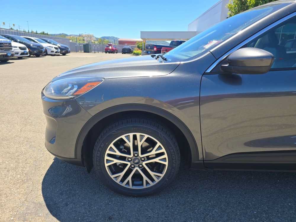 Used 2020 Ford Escape SEL AWD/4WD image 18