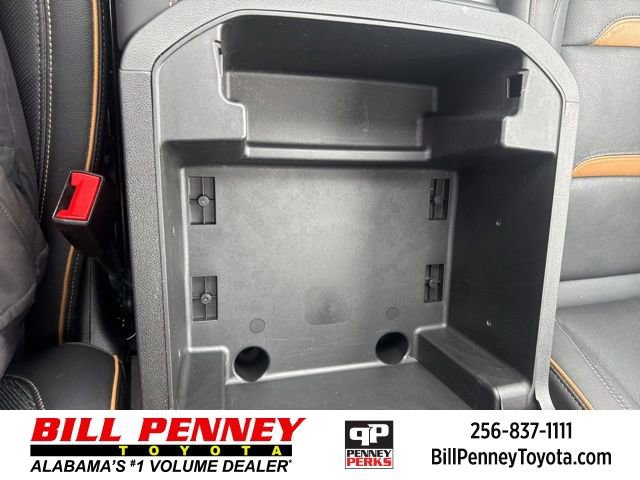 Used 2024 GMC Yukon XL AT4 w/ AT4 Premium Plus Package image 30