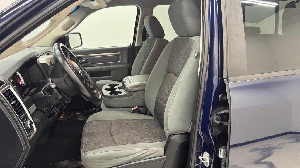 Used 2014 RAM 1500 Classic SLT AWD/4WD image 15