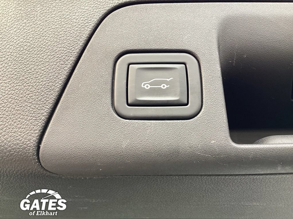 Used 2022 Buick Envision Preferred FWD image 11