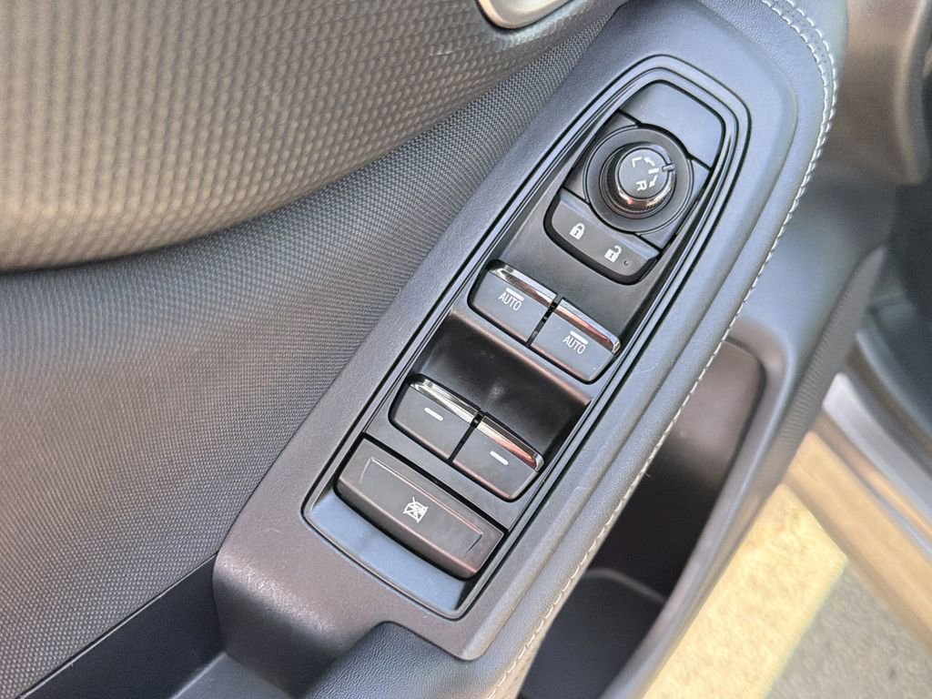 Used 2022 Subaru Forester Premium image 23