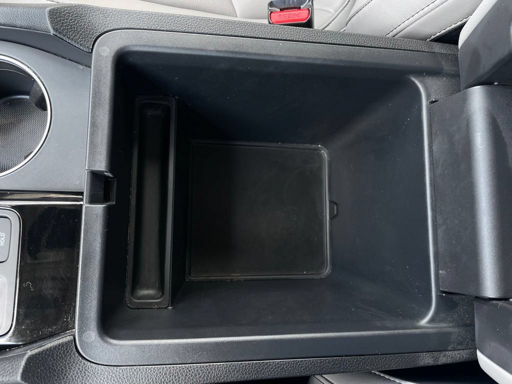 Certified 2025 Honda Pilot Touring image 24