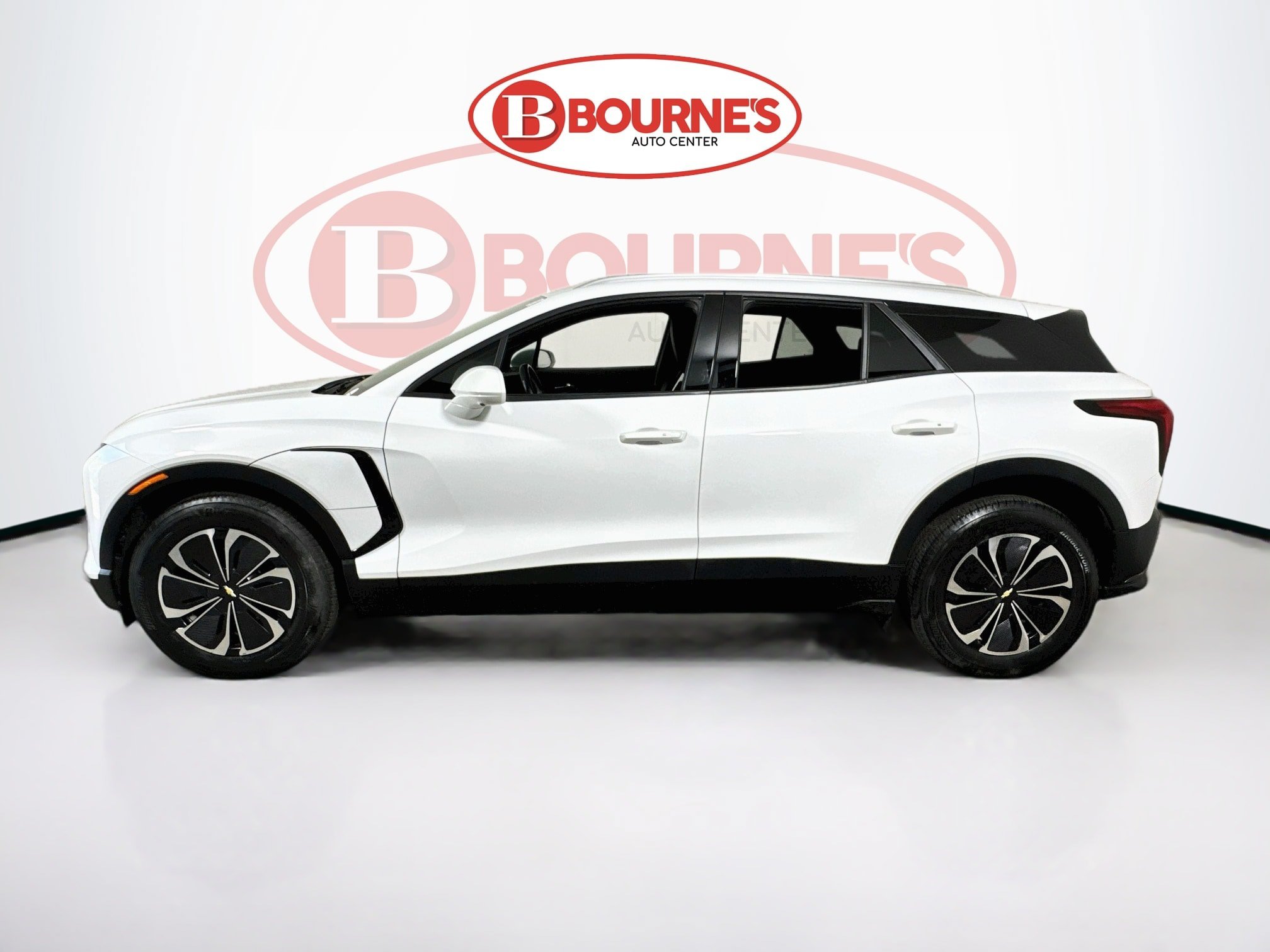 Used 2024 Chevrolet Blazer EV LT AWD/4WD image 7