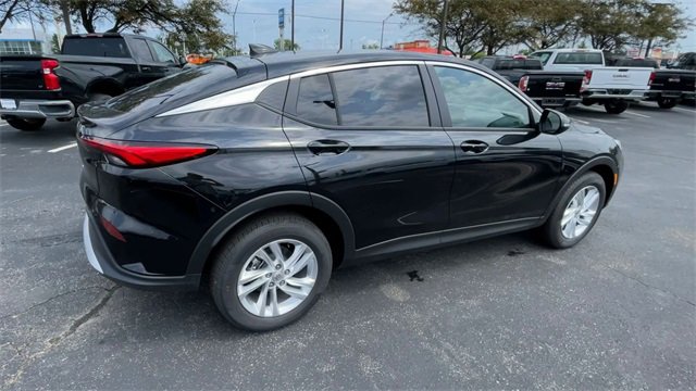 New 2025 Buick Envista Preferred w/ Convenience I Package image 2