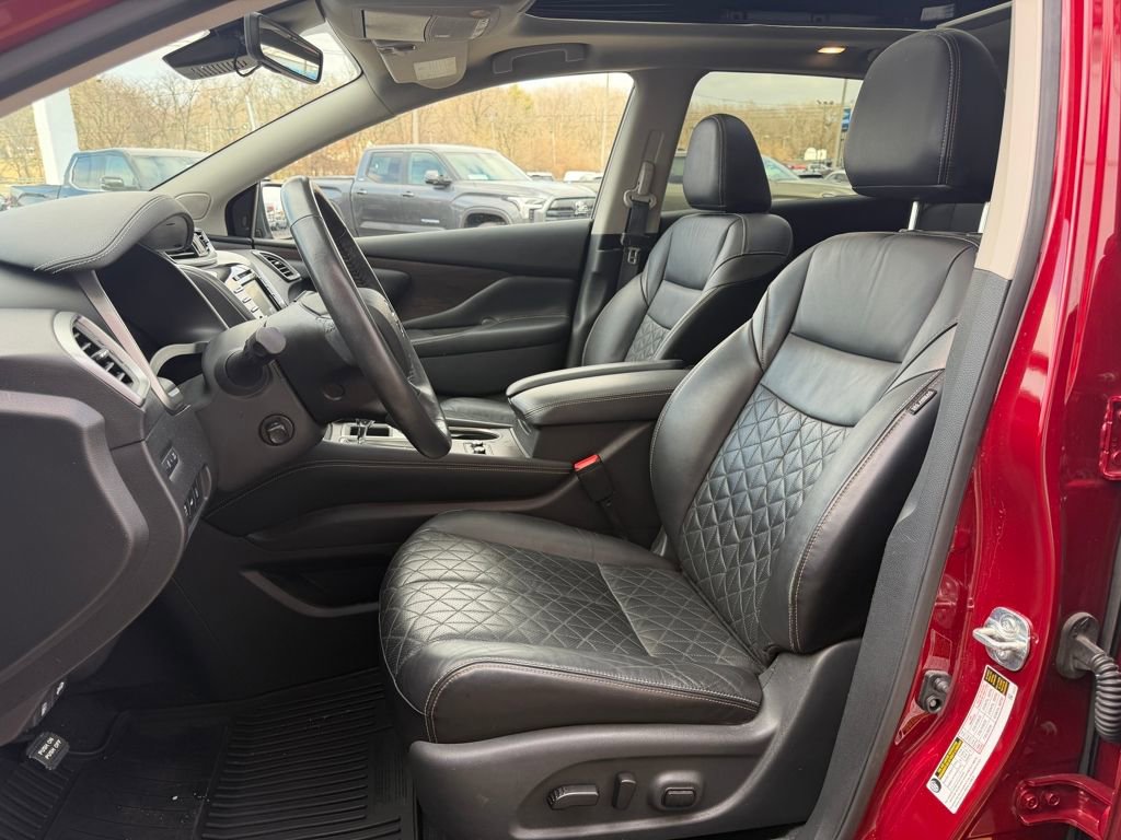 Certified 2024 Nissan Murano Platinum w/ Cargo Package image 9