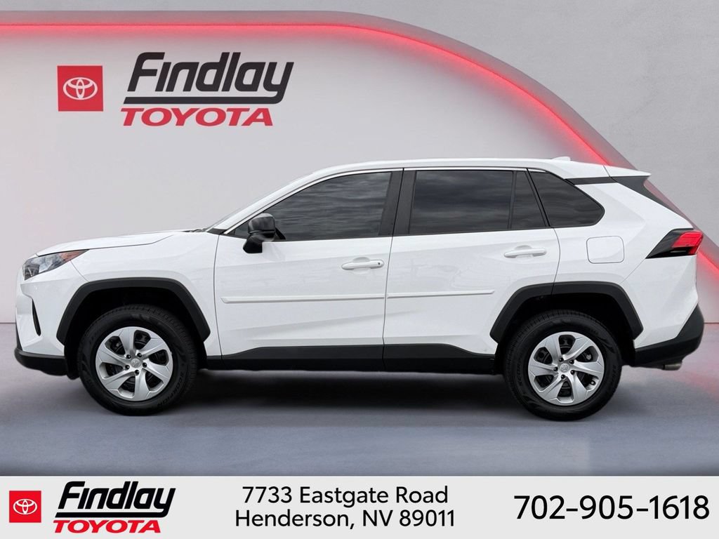 Used 2022 Toyota RAV4 LE FWD image 10