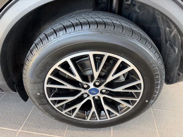 Used 2022 Ford Escape SE w/ Convenience Package image 8