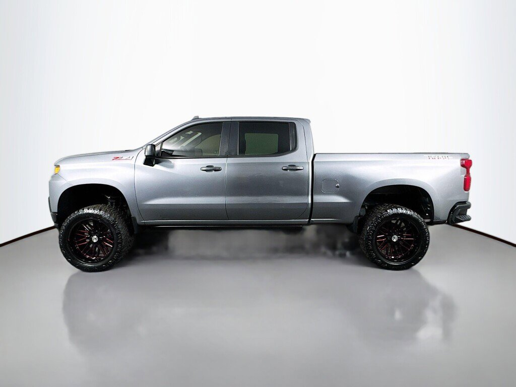 Used 2021 Chevrolet Silverado 1500 Custom Trail Boss w/ Safety Confidence Package image 2