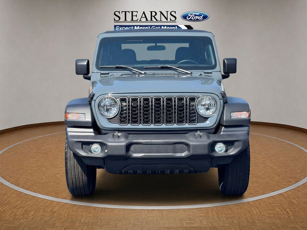 Used 2025 Jeep Wrangler Sport AWD/4WD image 16