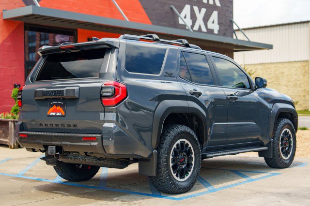 Used 2025 Toyota 4Runner TRD Off-Road Premium image 5