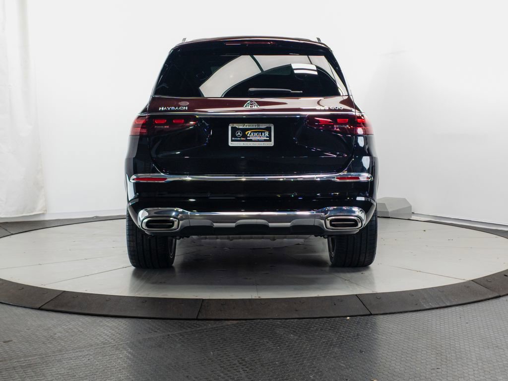 Used 2024 Mercedes-Benz Maybach GLS 600 4MATIC image 32