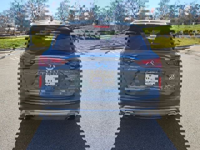 Used 2023 INFINITI QX50 Luxe image 9