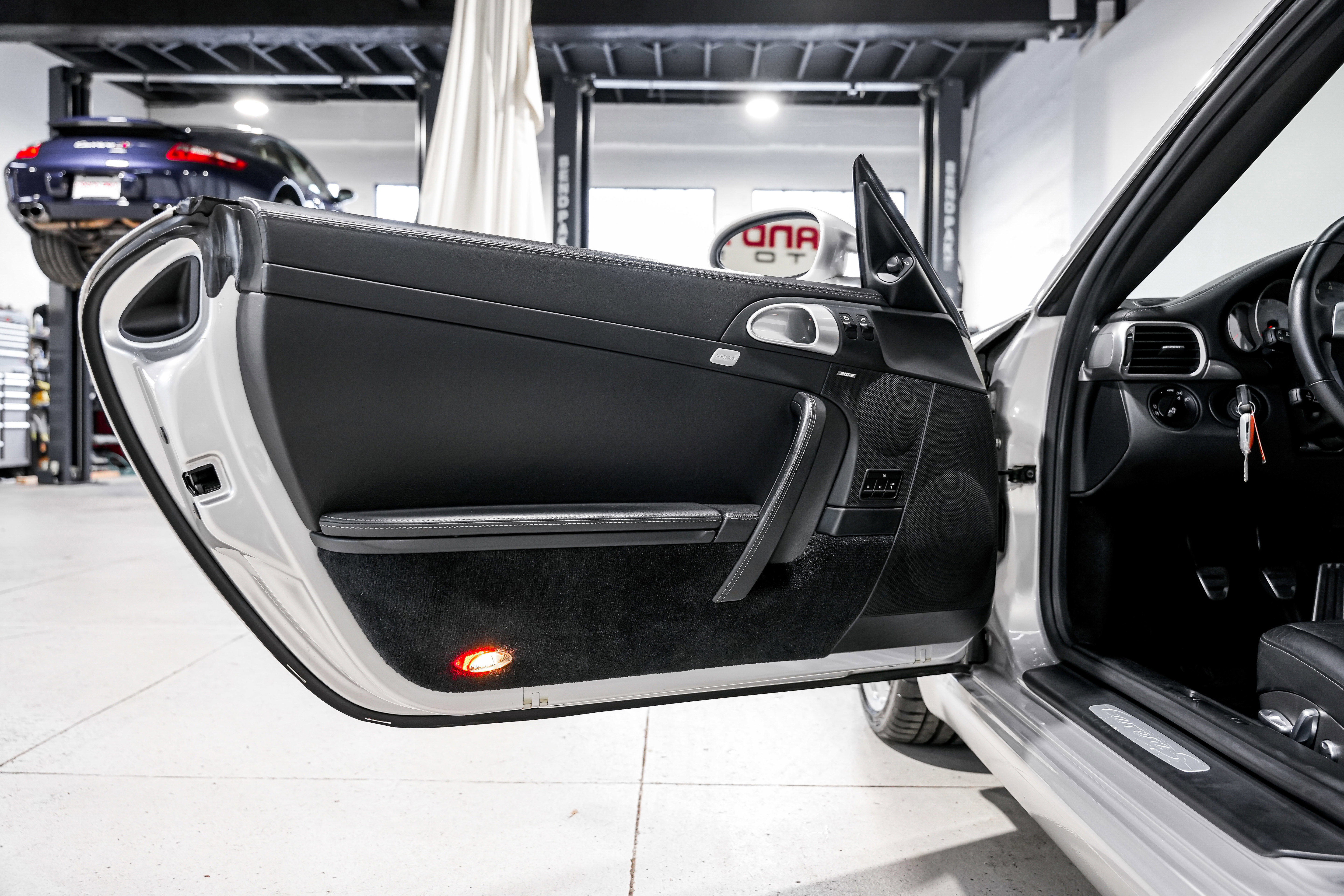 Used 2006 Porsche 911 Carrera S image 24