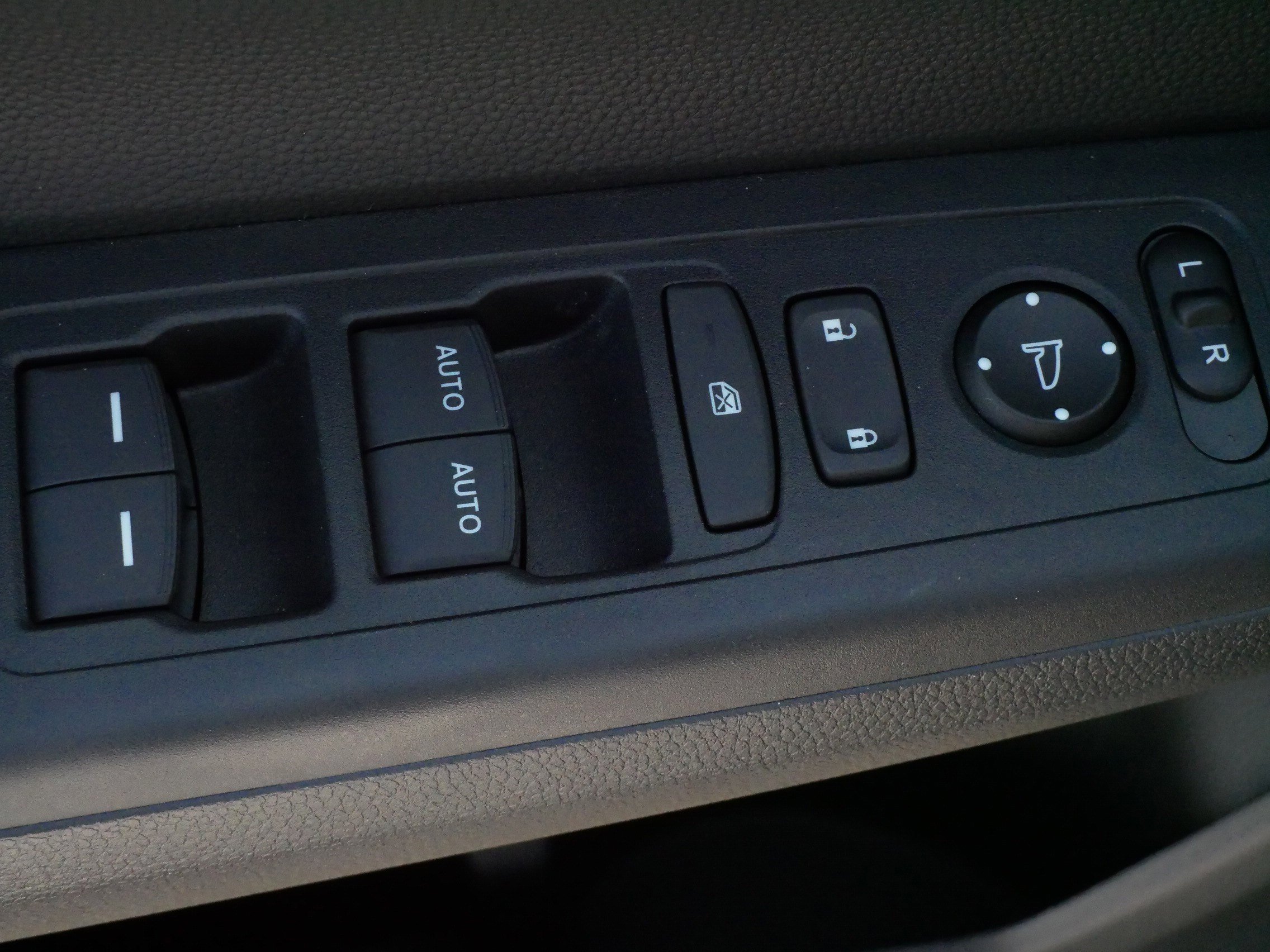 Certified 2026 Honda CR-V TrailSport image 21