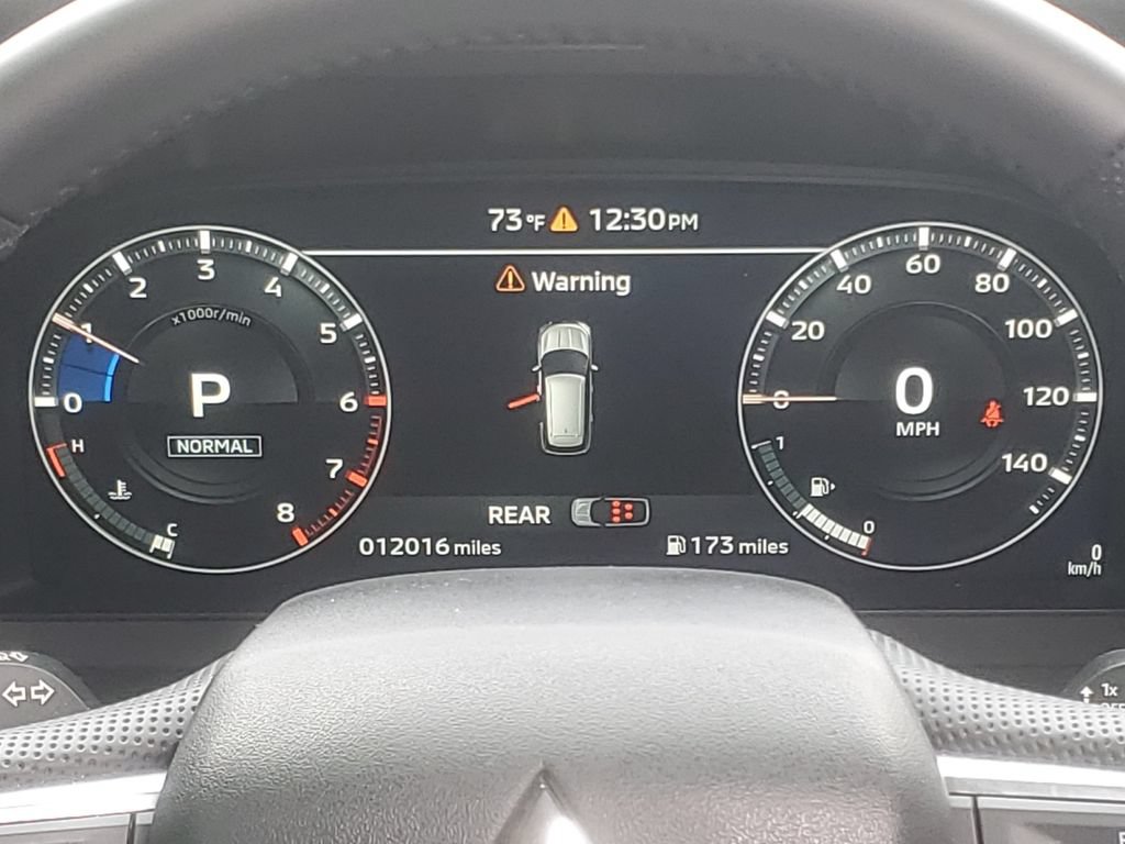 Used 2024 Mitsubishi Outlander SE Black Edition AWD/4WD image 16