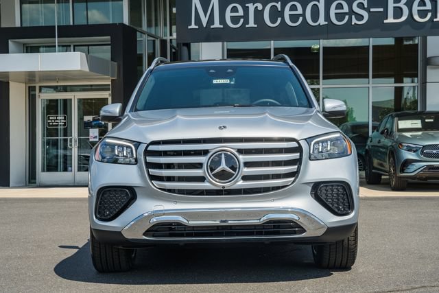 New 2026 Mercedes-Benz GLS 450 4MATIC image 2