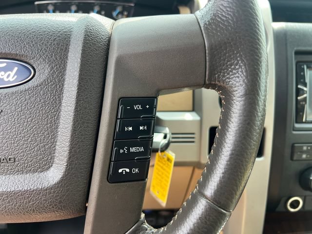 Used 2012 Ford F150 Lariat w/ Lariat Chrome Pkg AWD/4WD image 16