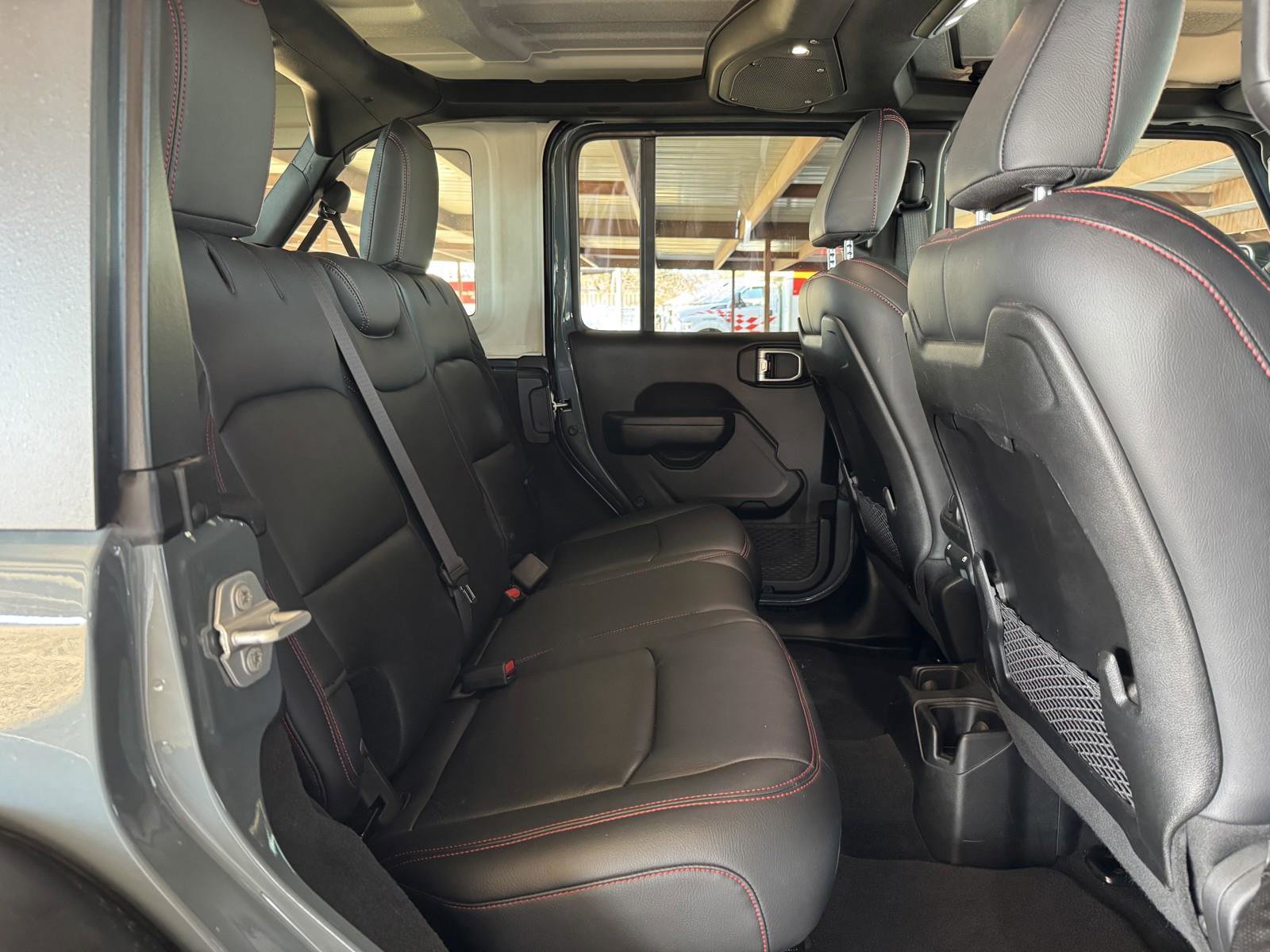 Used 2024 Jeep Wrangler Rubicon w/ XTREMEE 35" Tire Package image 34