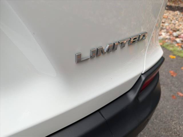 Used 2020 Jeep Cherokee Limited AWD/4WD image 22