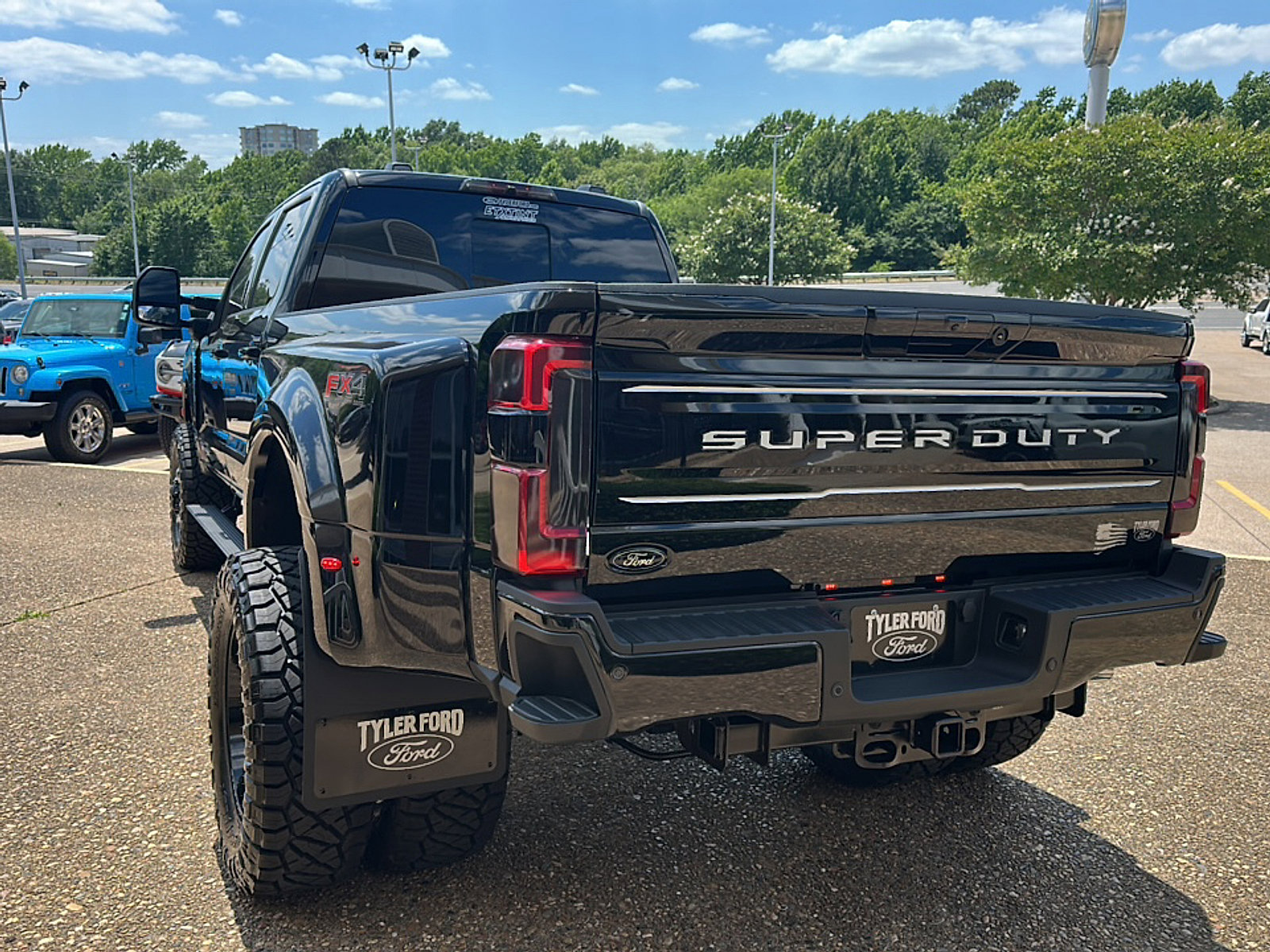 New 2026 Ford F350 Platinum AWD/4WD image 28