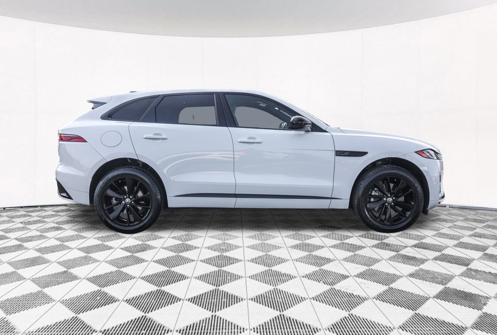 Used 2024 Jaguar F-PACE R-Dynamic S AWD/4WD image 12