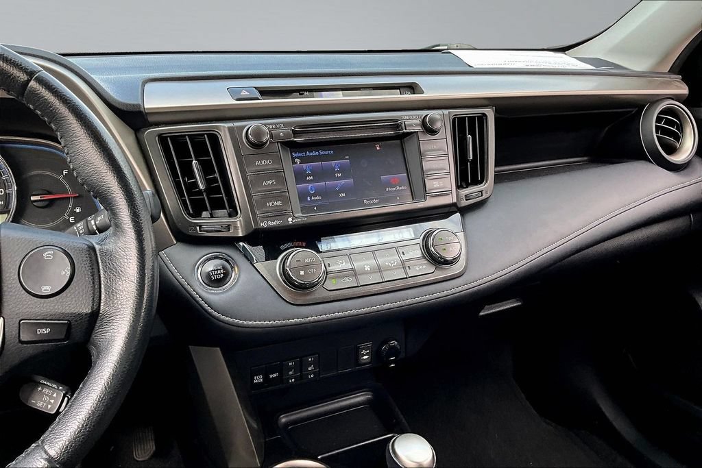 Used 2015 Toyota RAV4 Limited w/ Technology Package AWD/4WD image 9