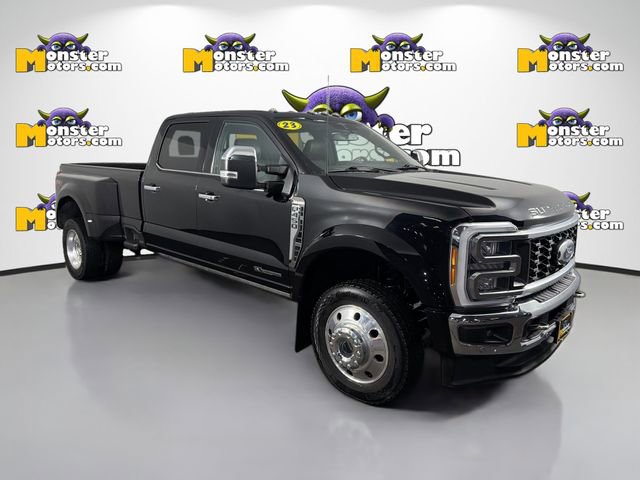Used 2023 Ford F450 King Ranch w/ Chrome Package image 3