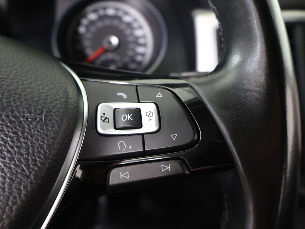 Used 2018 Volkswagen Atlas SE FWD image 46